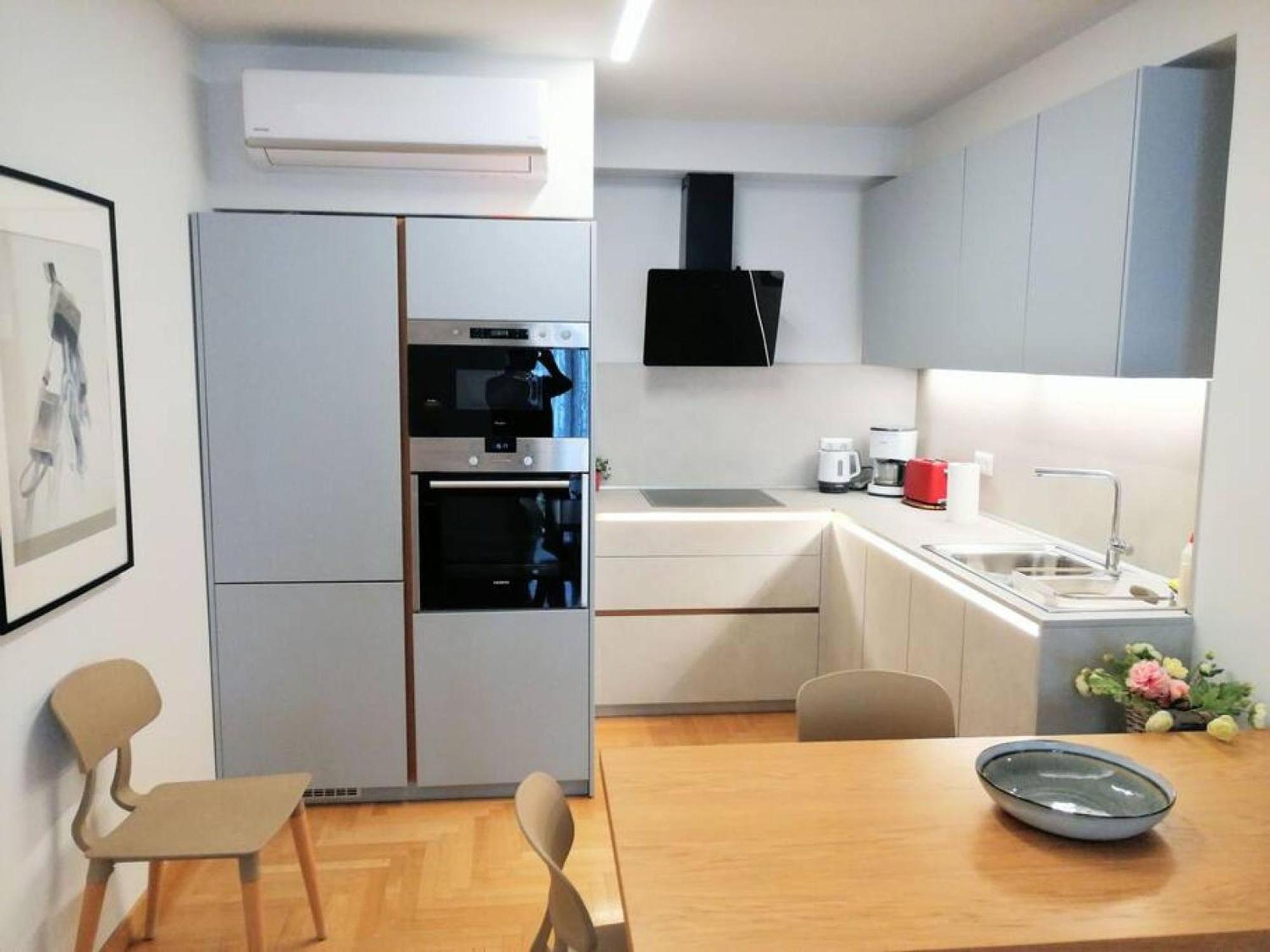 Elegant Apartment In Acropolis Aten Exteriör bild