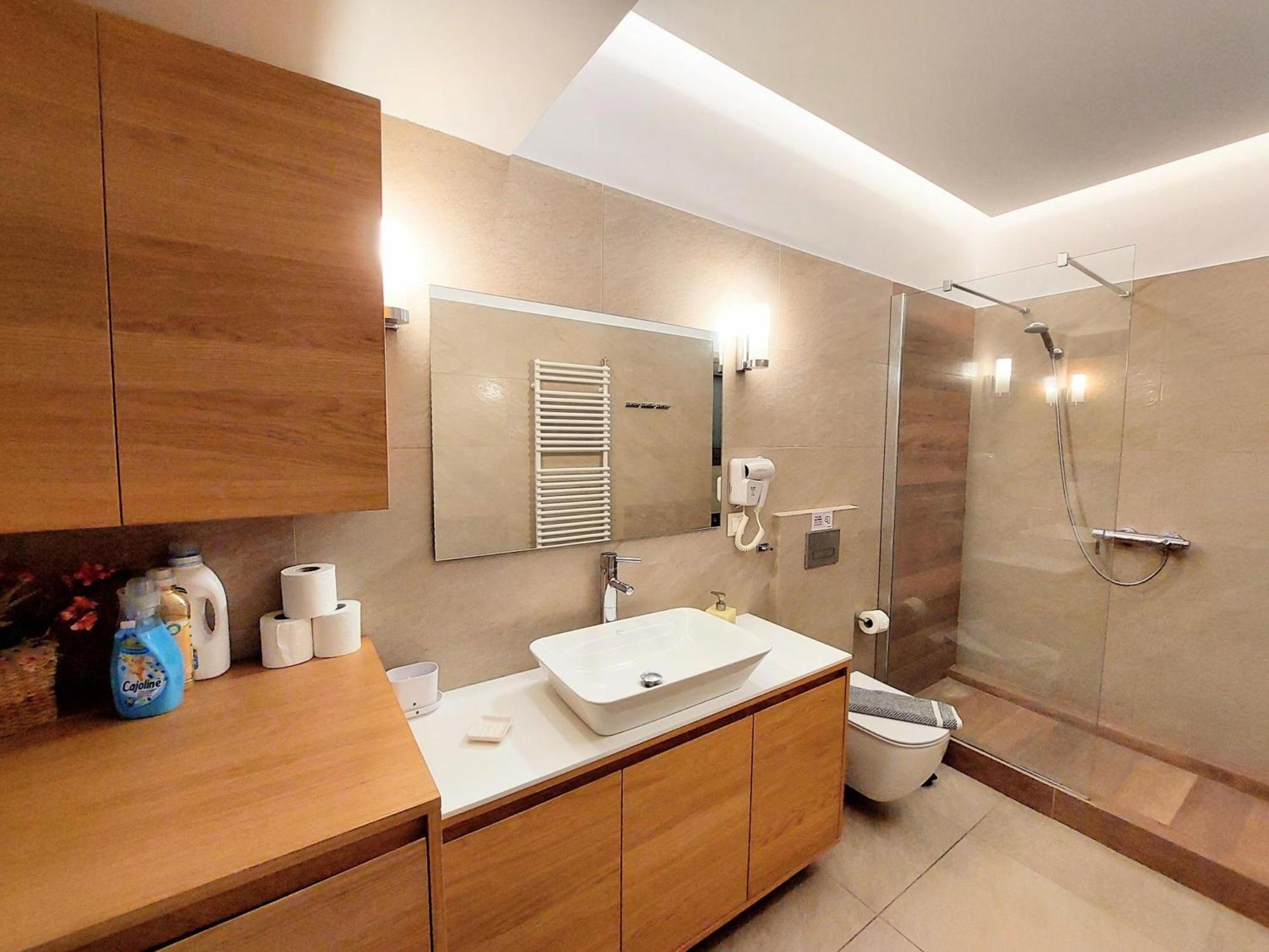 Elegant Apartment In Acropolis Aten Exteriör bild