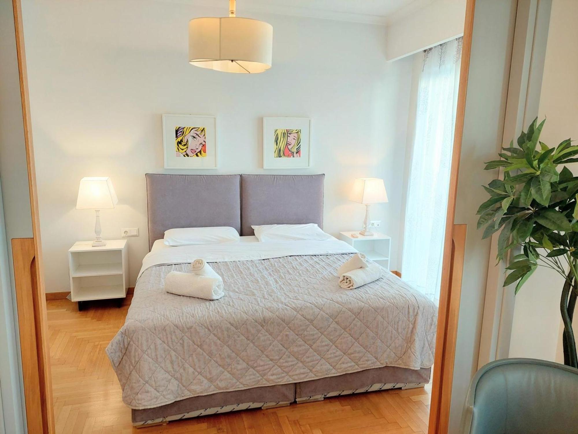 Elegant Apartment In Acropolis Aten Exteriör bild